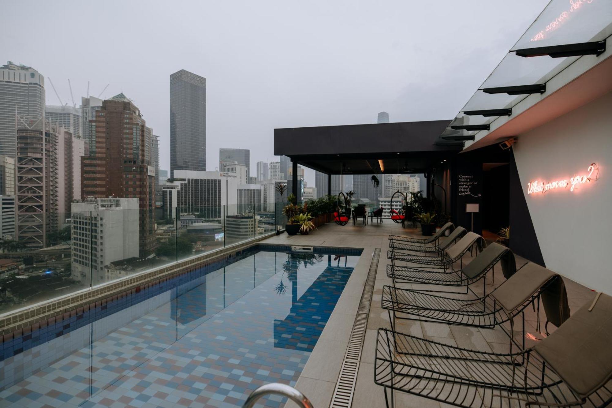 Mov Hotel