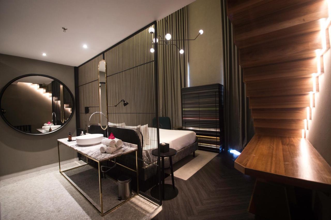 Mov 3* Kuala Lumpur