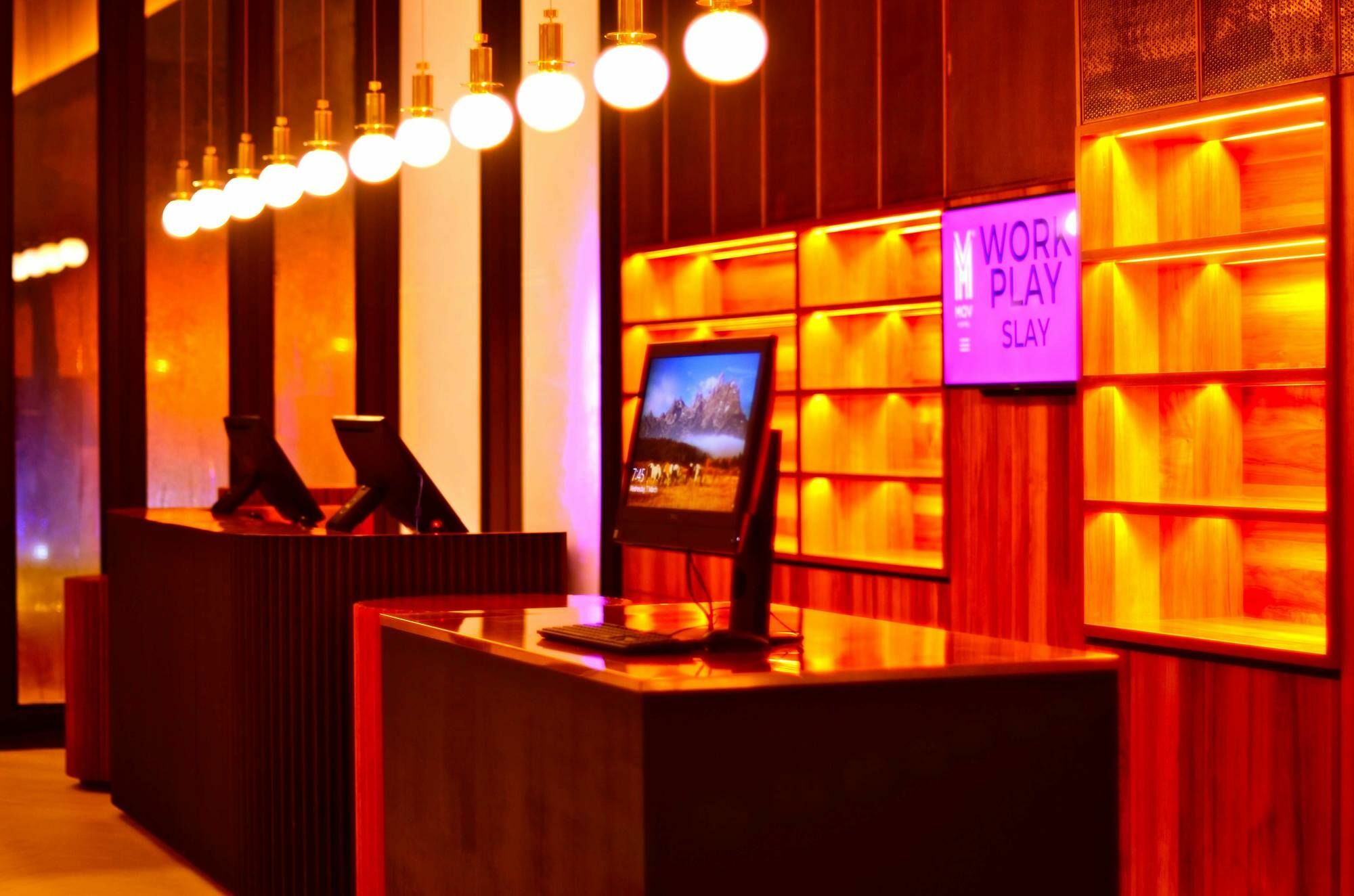 Mov Hotel 3*